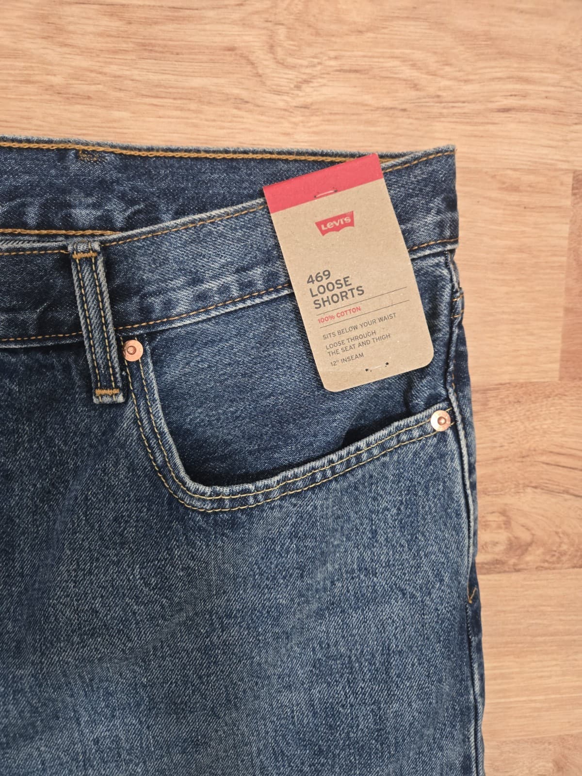 Levi's 469 Jean Shorts Mens 44 Blue Loose Sits Below ur Waist , 12" Inseam  thumbnail 3